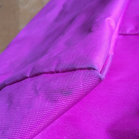 13(8)x8x4,5”Kérastase Paris Red Nylon cosmetic Bag - Picture 10 of 13